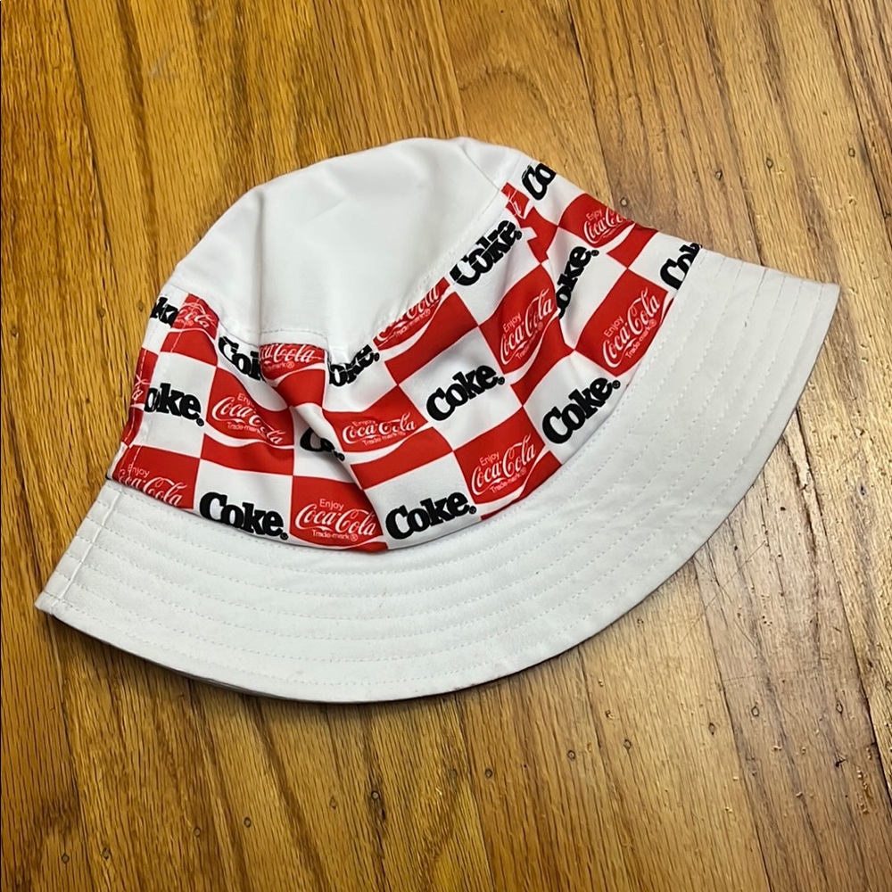 Aeropostale Red and White Bucket Hat Accessory